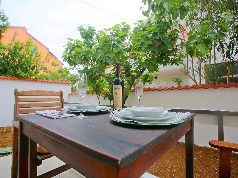 Apartments Lili ซาดาร์ ภายนอก รูปภาพ